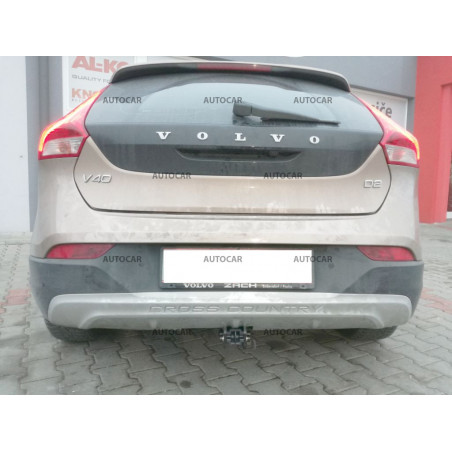 Ťažné zariadenie pre Volvo V 40 - Combi - automatický systém - od 2000/07 do 2004